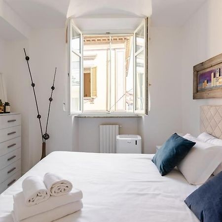 Casa Regina 3, Nel Centro Di Alba! Διαμέρισμα Εξωτερικό φωτογραφία
