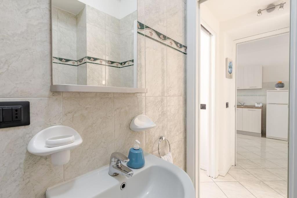 Casa Regina 3, Nel Centro Di Alba! Διαμέρισμα Εξωτερικό φωτογραφία