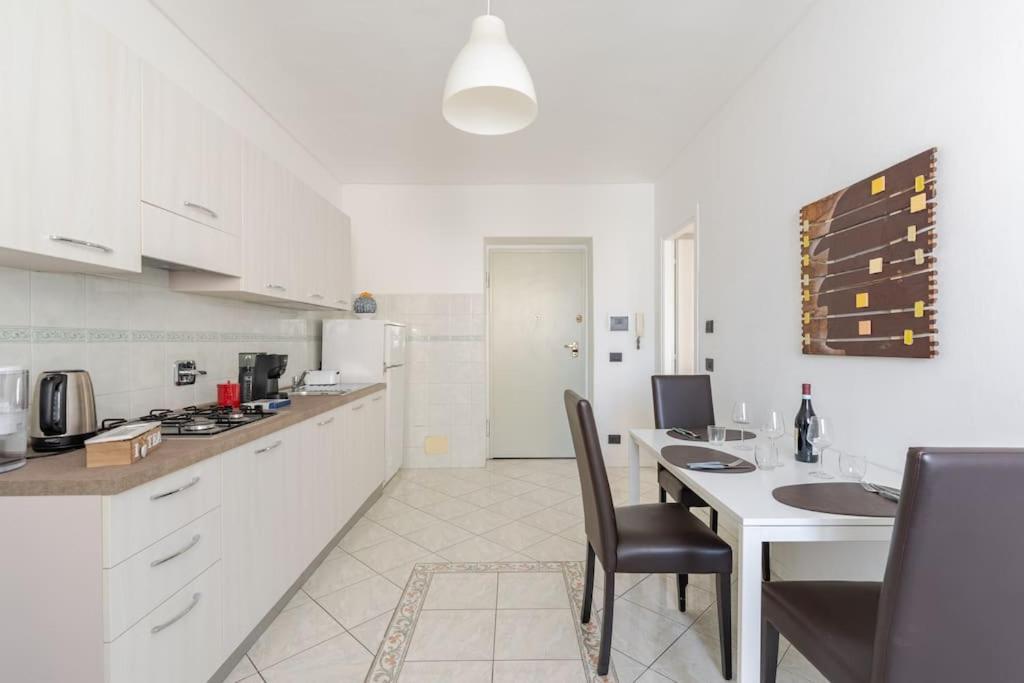 Casa Regina 3, Nel Centro Di Alba! Διαμέρισμα Εξωτερικό φωτογραφία